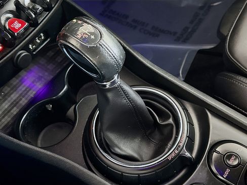 Used 2017 MINI Cooper Clubman S image 19