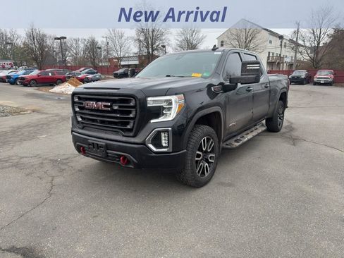 Used 2022 GMC Sierra 1500 AT4 image 1