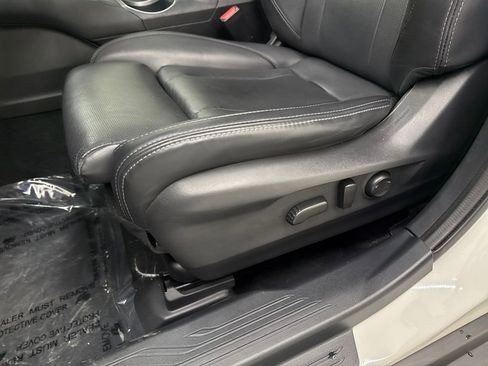 Certified 2022 Subaru Outback Limited w/ Popular Package #2 image 12