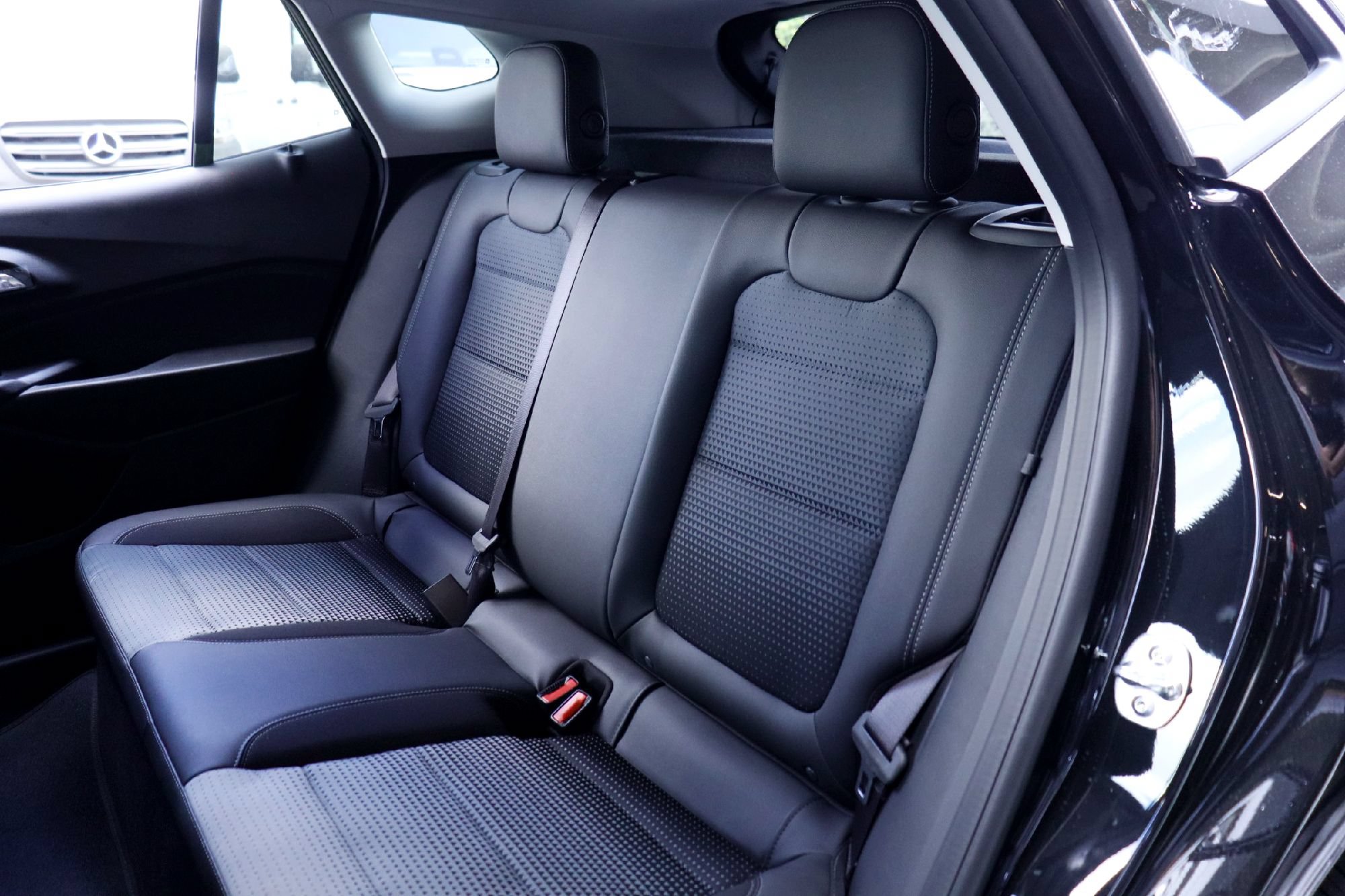 New 2026 Chevrolet Trax LT w/ Driver Confidence Package FWD image 19