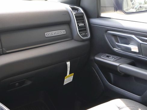 Used 2025 RAM 1500 Big Horn AWD/4WD image 16