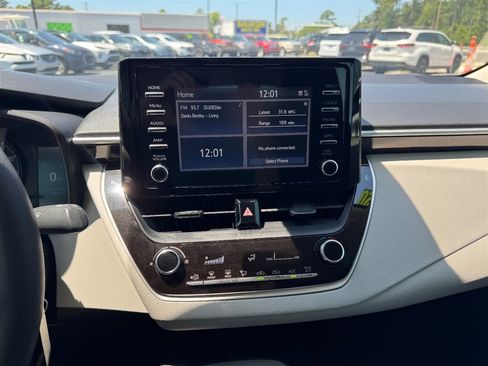 Used 2020 Toyota Corolla L FWD image 15