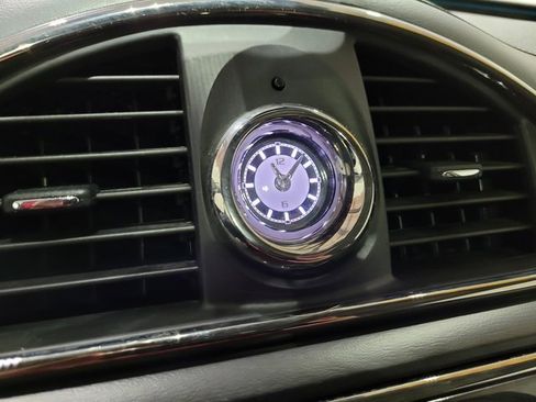 Used 2015 Buick Enclave Premium image 39