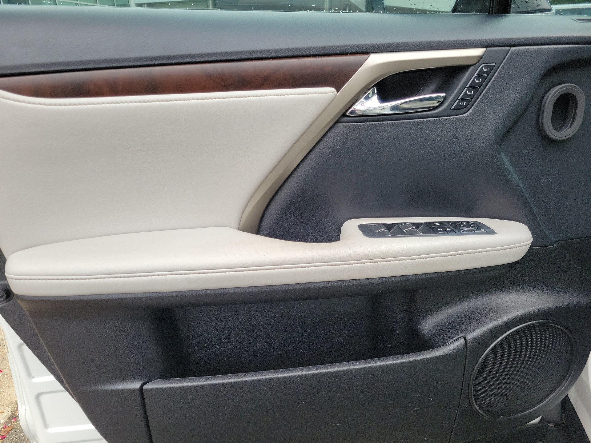 Used 2021 Lexus RX 350 FWD w/ Premium Package image 24