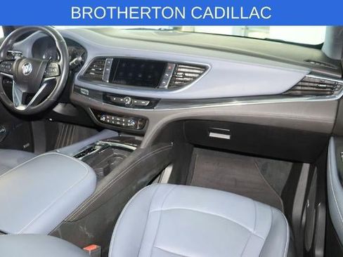Used 2024 Buick Enclave Premium AWD/4WD image 28