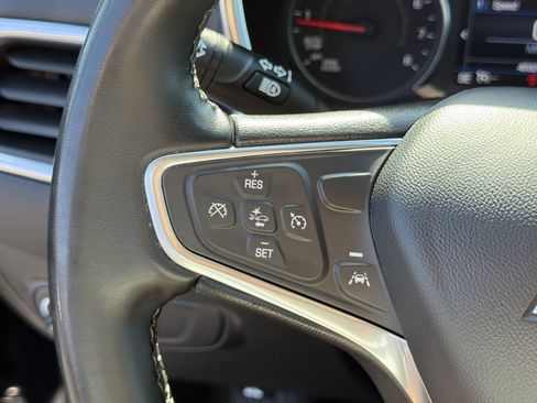 Used 2024 Chevrolet Equinox LT FWD image 22