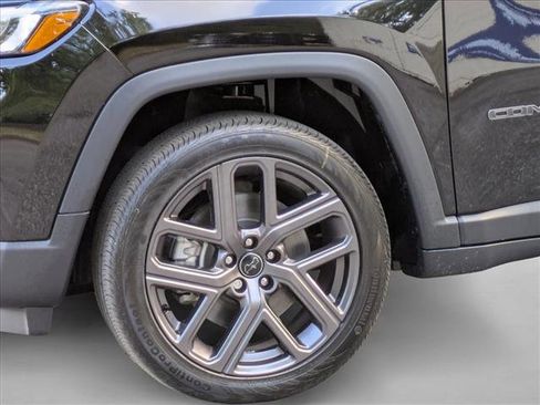 New 2026 Jeep Compass Limited image 10