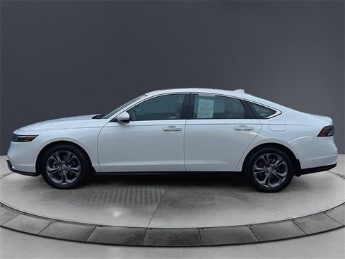 Certified 2024 Honda Accord EX image 2