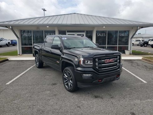 Used 2018 GMC Sierra 1500 SLT AWD/4WD image 8