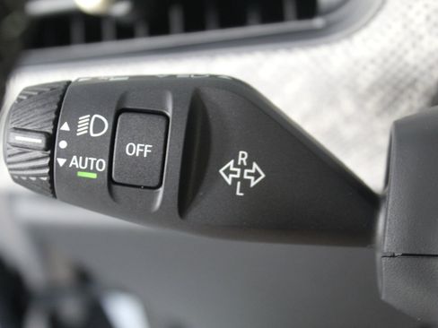 Used 2025 MINI Cooper S image 32