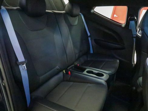 Used 2021 Hyundai Veloster N image 29