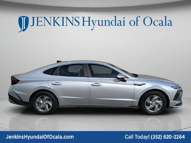 Certified 2026 Hyundai Sonata SE FWD image 2