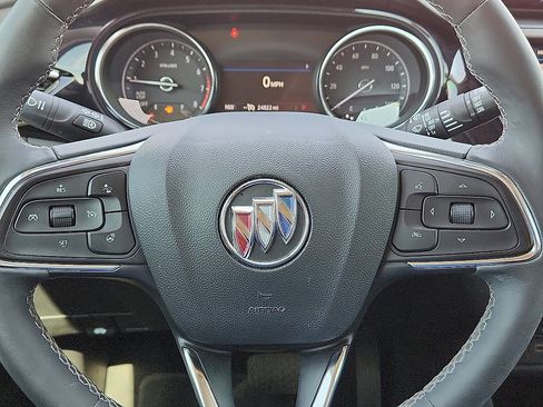 Used 2023 Buick Encore GX Essence w/ Experience Buick Package image 10