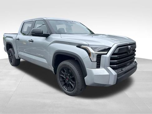 New 2026 Toyota Tundra SR5 AWD/4WD image 7