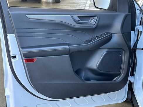 Certified 2024 Ford Escape Active image 36