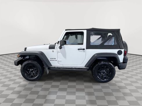 Used 2014 Jeep Wrangler Sport w/ 32" Tire & Wheel Group AWD/4WD image 2