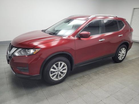 Used 2019 Nissan Rogue SV AWD/4WD image 2