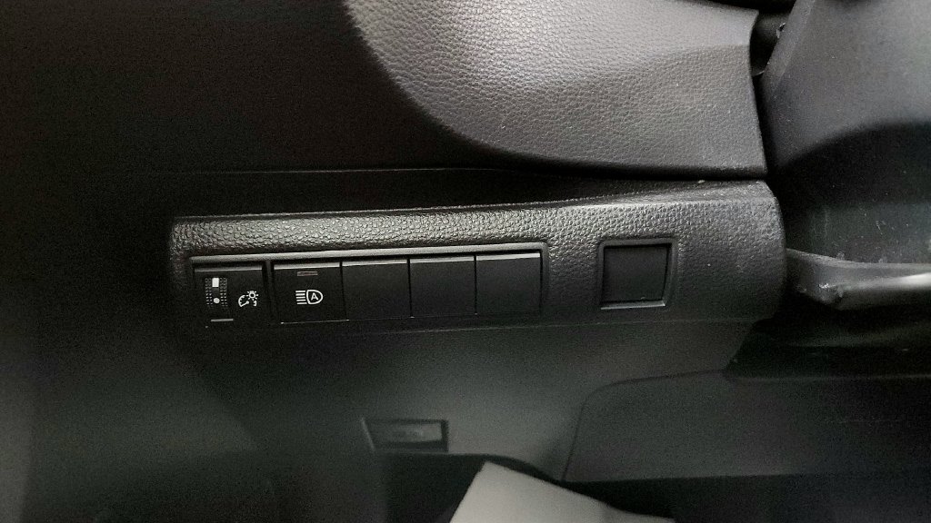 Certified 2023 Toyota Corolla LE FWD image 32