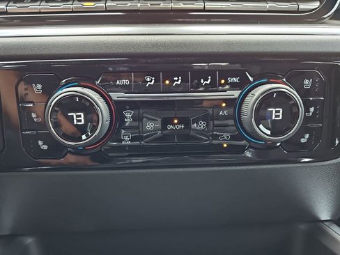 New 2025 Chevrolet Silverado 2500 High Country w/ Technology Package AWD/4WD image 26