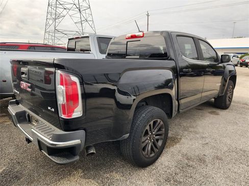 Used 2017 GMC Canyon SLE w/ Nightfall Edition image 5