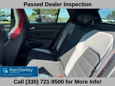 Used 2026 Volkswagen GTI SE FWD image 10