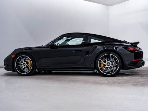 Certified 2019 Porsche 911 Turbo S image 2