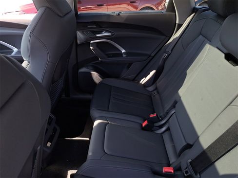 New 2025 Audi Q5 Premium Plus image 27