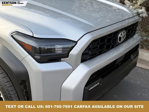 Used 2025 Toyota 4Runner TRD Off-Road image 14