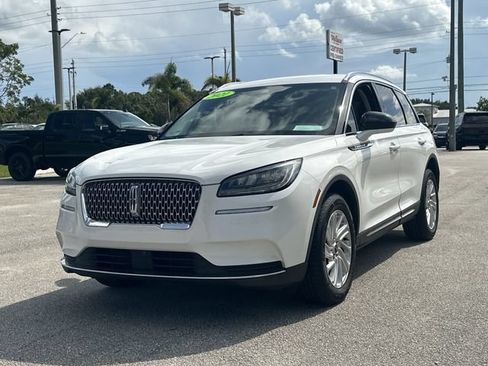 Certified 2021 Lincoln Corsair FWD image 3