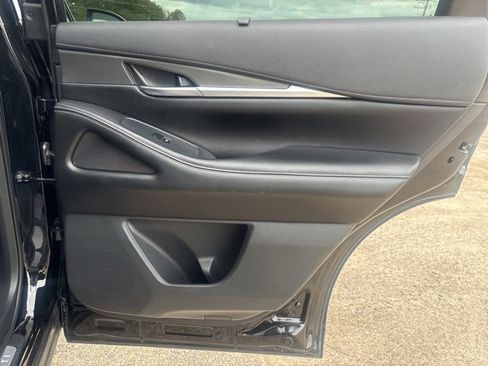 Used 2024 INFINITI QX60 Luxe image 11