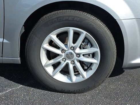 Used 2019 Dodge Grand Caravan SXT FWD image 23