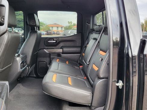 Used 2020 GMC Sierra 1500 AT4 w/ AT4 Premium Package image 21