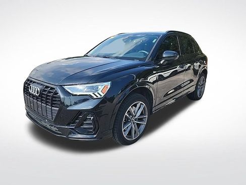Used 2022 Audi Q3 2.0T Premium Plus w/ Premium Plus Package AWD/4WD image 2