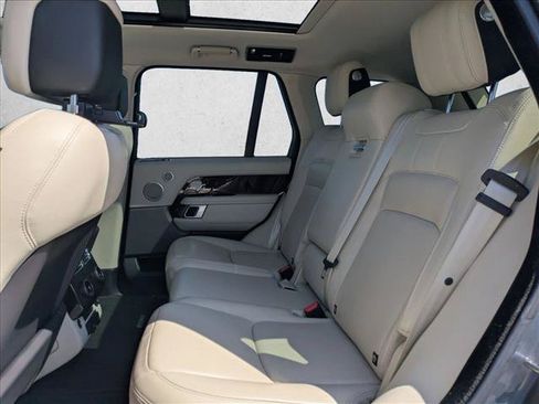 Used 2019 Land Rover Range Rover HSE AWD/4WD image 21