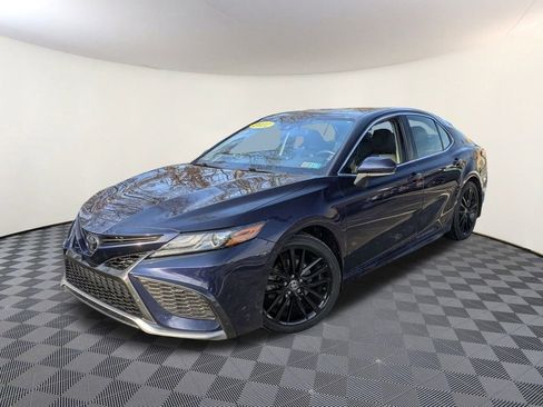 Used 2022 Toyota Camry XSE image 1