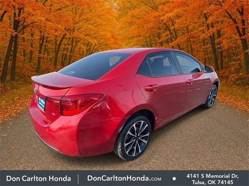 Used 2019 Toyota Corolla SE image 4