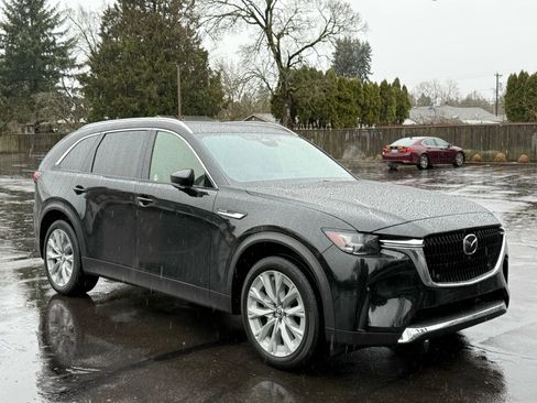 Used 2025 MAZDA CX-90 3.3 Turbo w/ Premium Plus Pkg image 8
