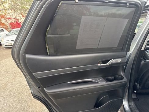Certified 2024 Hyundai Palisade Limited image 36