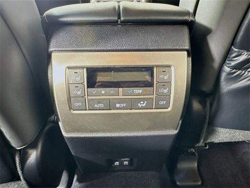Used 2021 Lexus GX 460 Premium image 24