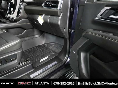 New 2026 GMC Yukon XL Elevation image 26