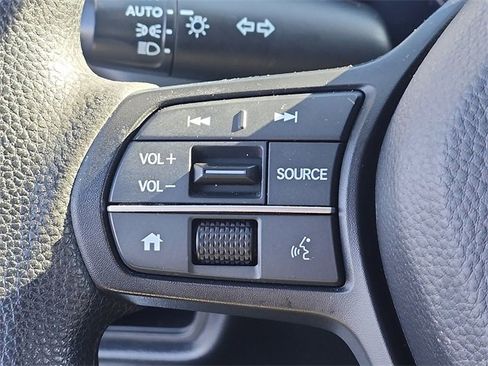 Used 2023 Honda HR-V LX image 20