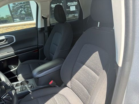 Used 2021 Ford Bronco Sport image 3