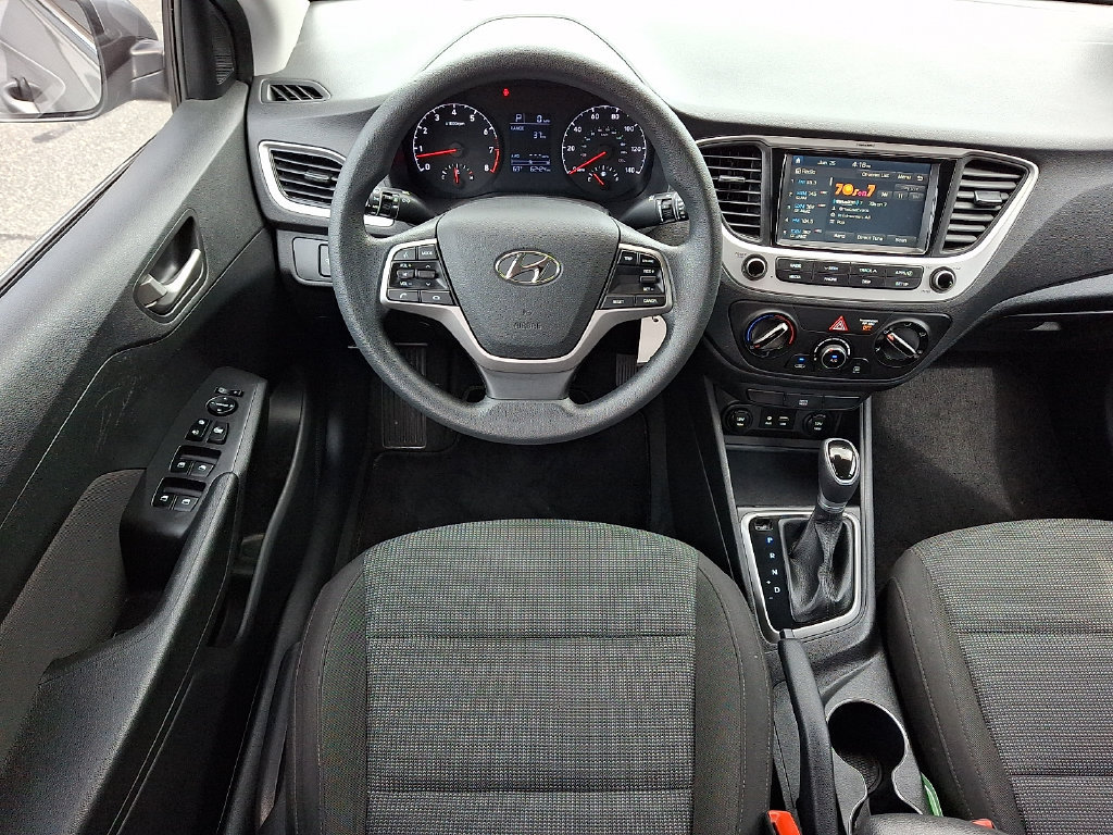 Used 2021 Hyundai Accent SEL FWD image 12