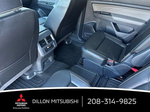 Used 2023 Volkswagen Atlas SEL AWD/4WD image 12