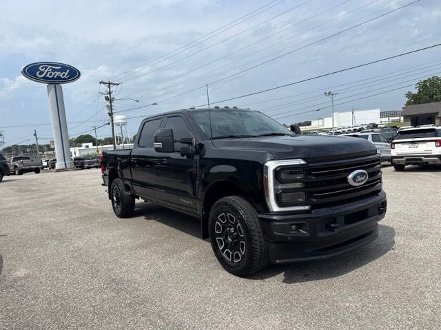 Used 2025 Ford F250 Platinum AWD/4WD image 10