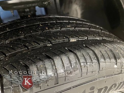 Used 2024 Jeep Compass Limited image 8