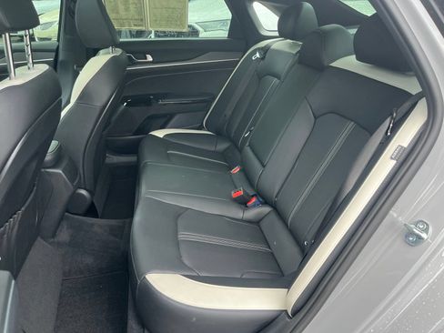 Used 2025 Kia K5 GT-Line w/ GT-Line Premium Package FWD image 33