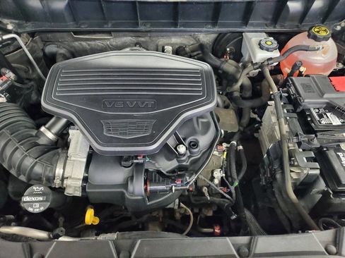 Used 2019 Cadillac XT5 Luxury image 4