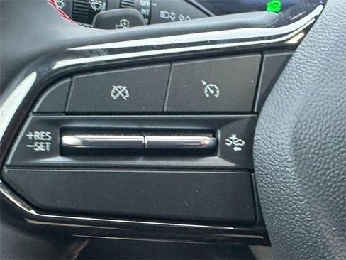 New 2026 Chevrolet Equinox EV RS image 13