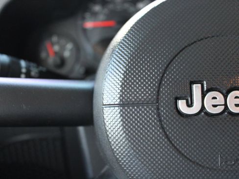 Used 2008 Jeep Wrangler Unlimited image 19